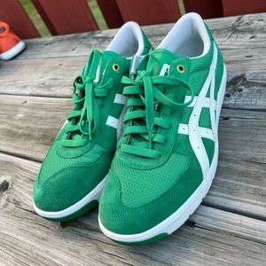 Asics Onitsuka Tiger size 10